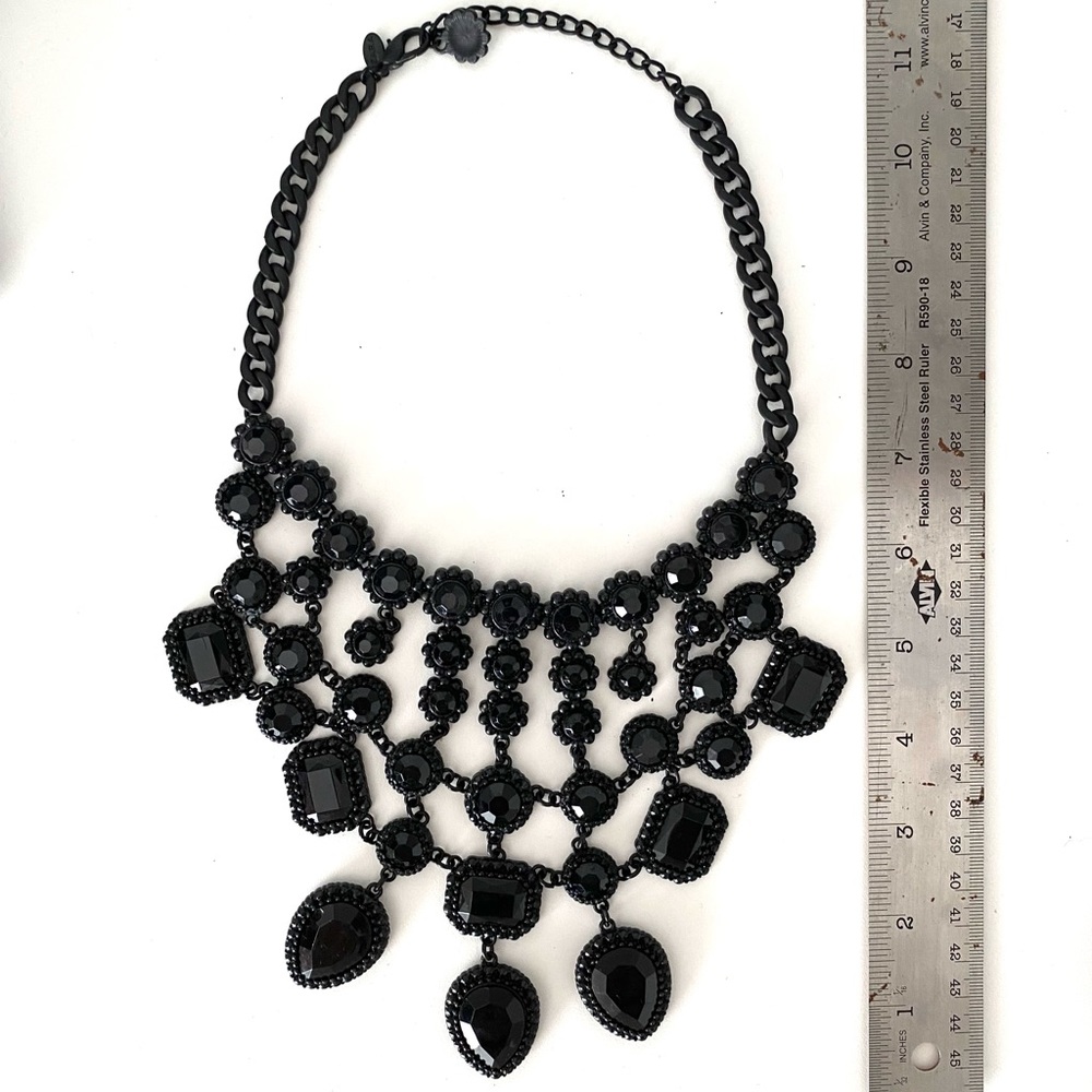 Lot of necklaces and one bracelet.